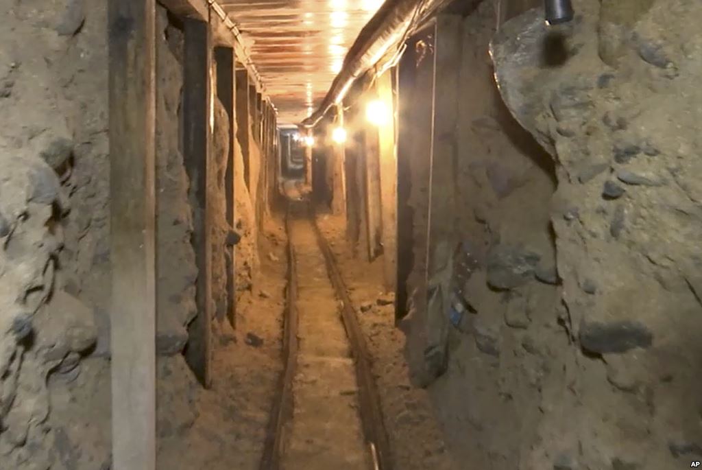 México: Hallan dos túneles en Tijuana del cártel de Sinaloa