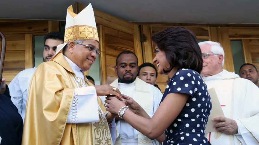 REPÚBLICA DOMINICANA: Residentes La Nueva Barquita estrenan parroquia; Primera Dama les acompaña en misa