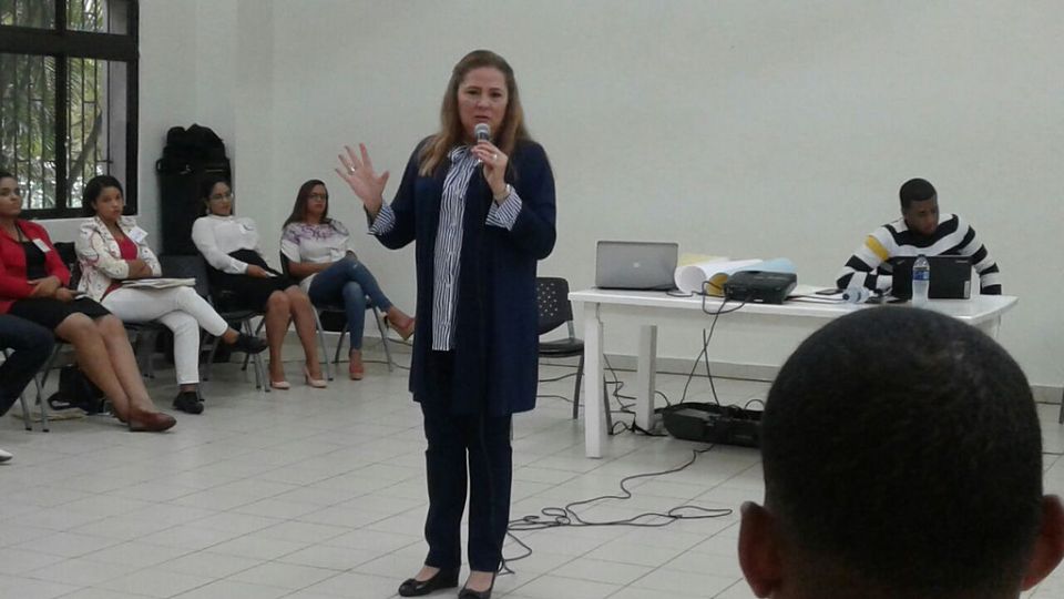 REPÚBLICA DOMINICANA: Despacho de la Primera Dama crea Red de Trabajo para empoderamiento de jóvenes del país