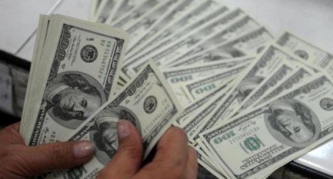 Ecuador emitió 2.000 millones de dólares en bonos soberanos