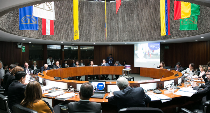 Ecuador apunta a fortalecer la integración regional desde la CAN