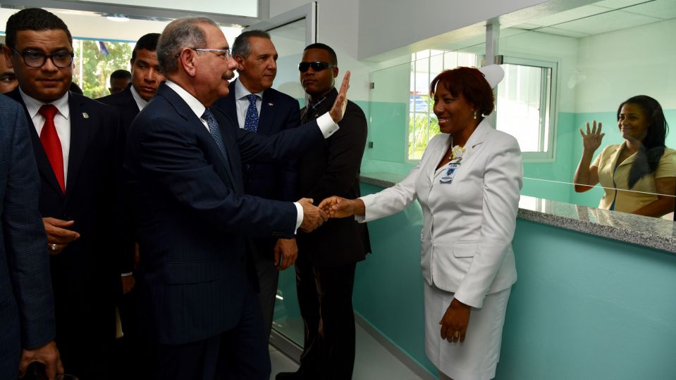 REPÚBLICA DOMINICANA: El sueño de todos los haineros: Gobierno remoza y amplia hospital municipal Bajos de Haina