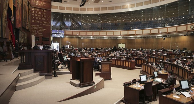 Asamblea garantiza el debido proceso en juicio político al Contralor