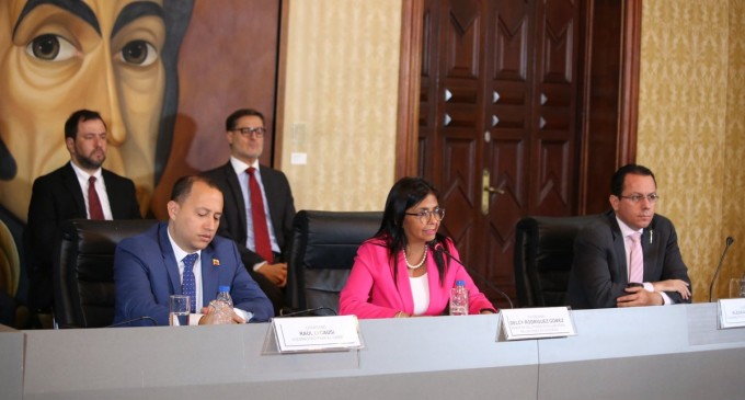 Delcy Rodríguez: “No pudieron sostener mentiras contra Venezuela en la OEA”