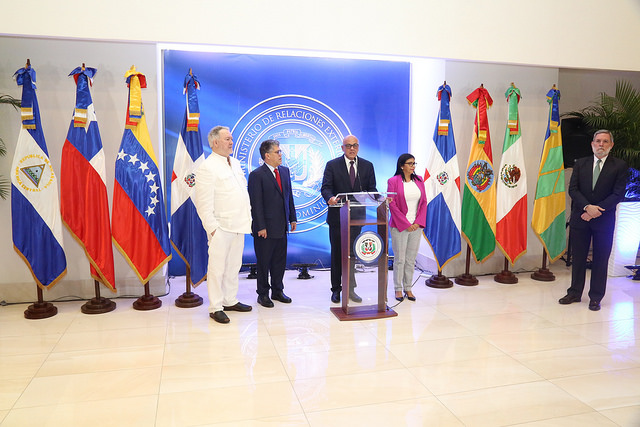 REPÚBLICA DOMINICANA: Cuarta ronda de negociaciones por paz de Venezuela se reanuda este sábado