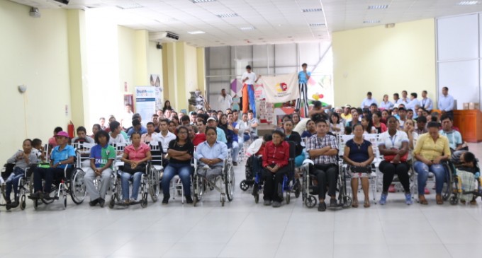 ECUADOR: Gobierno entrega ayudas técnicas a personas con discapacidad en Lago Agrio