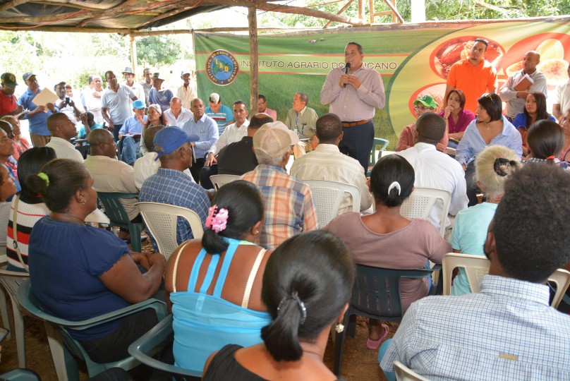 REPÚBLICA DOMINICANA: Comisión presidencial se reúne con productores de especias de Pedro Brand; coordinan trabajos