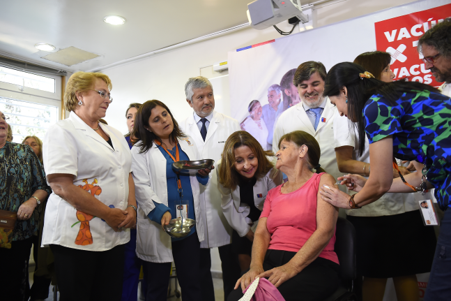 Bachelet encabeza lanzamiento de la campaña vacunación contra influenza 2018