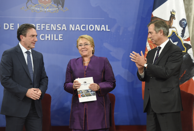 CHILE: Presidenta participa en el acto de presentación del Libro de la Defensa Nacional