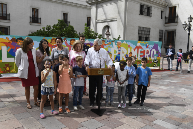 CHILE: Presidente Piñera: En nuestro Gobierno los niños van a estar primeros en la fila