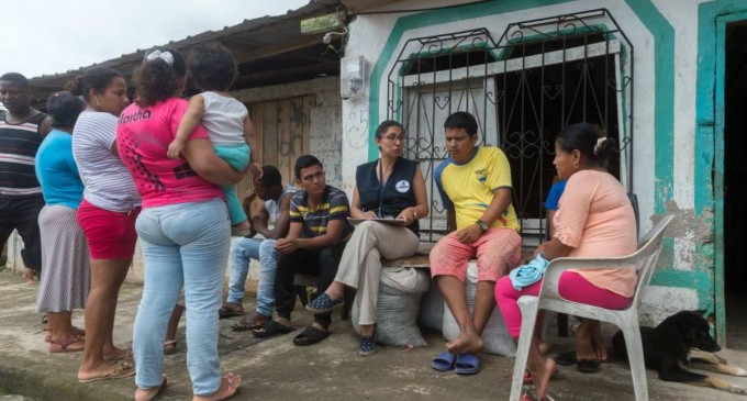69 familias afectadas por la explosión en San Lorenzo recibirán ayuda del Miduvi