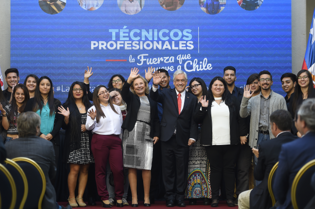 CHILE: Presidente Piñera firma proyecto que aumenta la gratuidad para alumnos de Institutos Profesionales y Centros de Formación Técnica