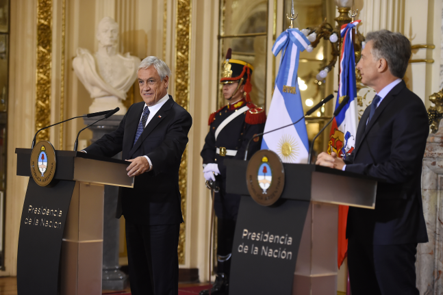 Presidentes Piñera y Macri impulsan acuerdo de liberalización comercial y una agenda de desarrollo conjunto