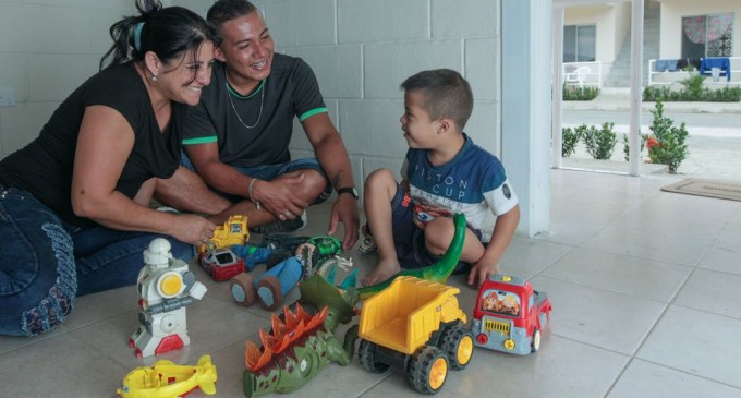 Más de 500 personas son los nuevos moradores del proyecto habitacional San Alejo en Portoviejo