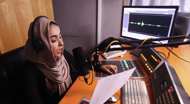 Las periodistas afganas, valientes frente a la violencia