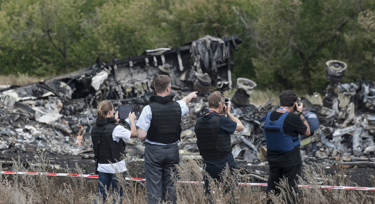 Guterres, preocupado por el informe del avión malasio derribado en Ucrania en 2014