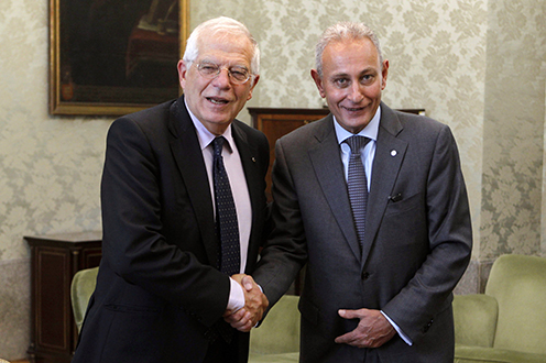 El ministro de Asuntos Exteriores, Unión Europea y Cooperación recibe al secretario general de la Unión por el Mediterráneo