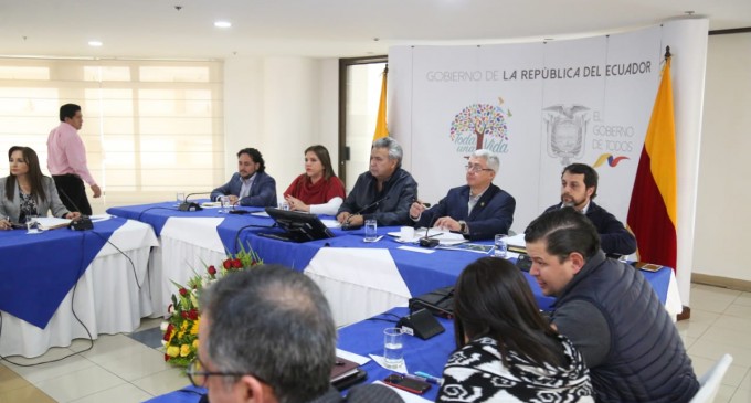 Transparencia, desarrollo económico y minería responsable fueron los temas destacados en el Gabinete en Cuenca