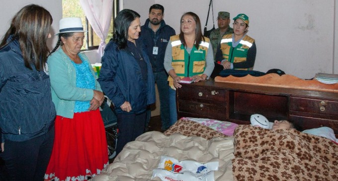 Rocío de Moreno visitó hogares de personas con discapacidad en Chordeleg