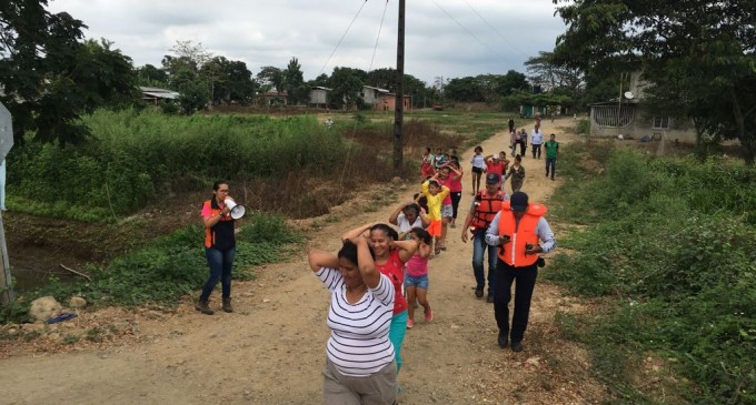 Más de 1.500 personas participaron del ejercicio de simulacro provincial por inundación en Los Ríos