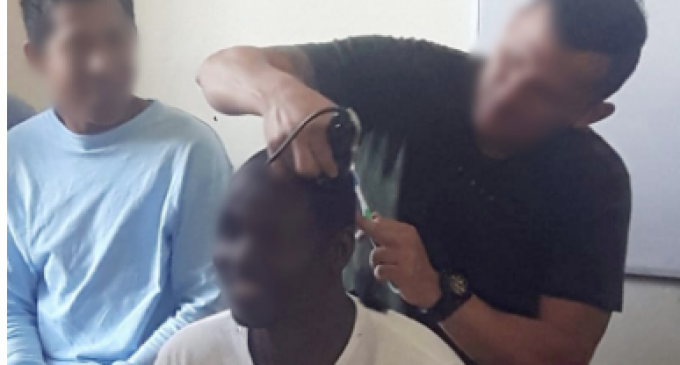 En Ibarra, personas privadas de libertad se capacitan en taller de peluquería