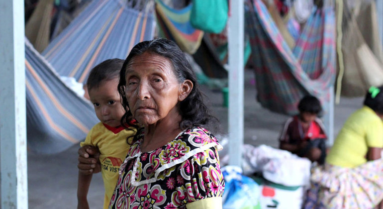 El hambre y la desesperación empujan a grupos indígenas a salir de Venezuela