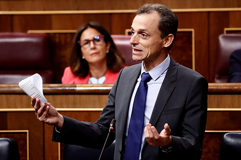 ESPAÑA: Pedro Duque anuncia una solución para los afectados por los 