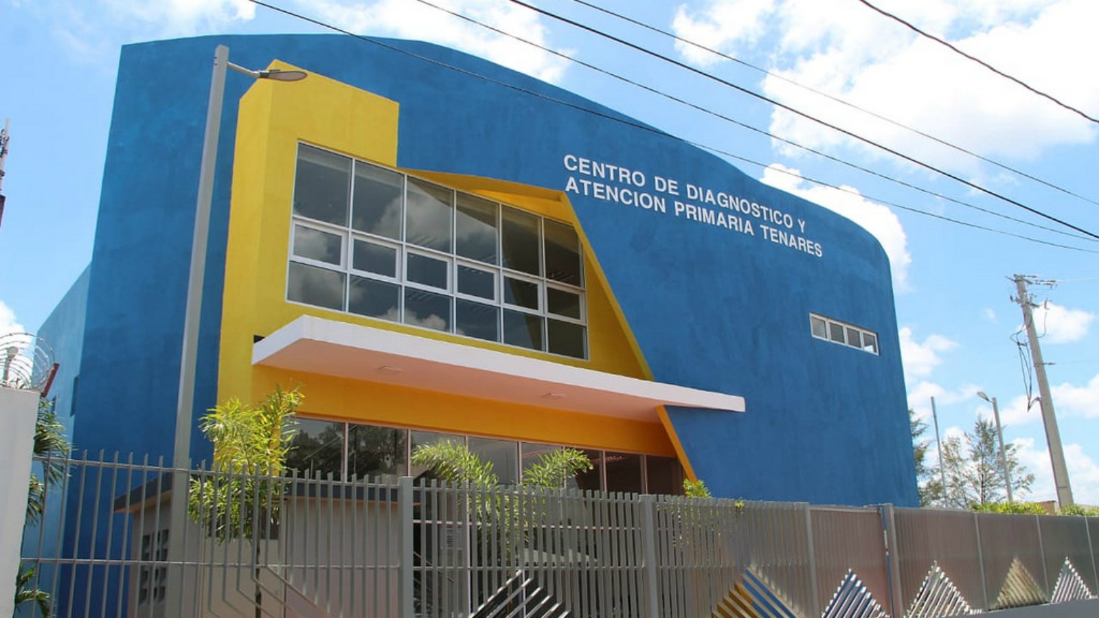 REPÚBLICA DOMINICANA: Hermanas Mirabal recibe Centro Diagnóstico y Atención Primaria y tres escuelas acogerán 875 estudiantes