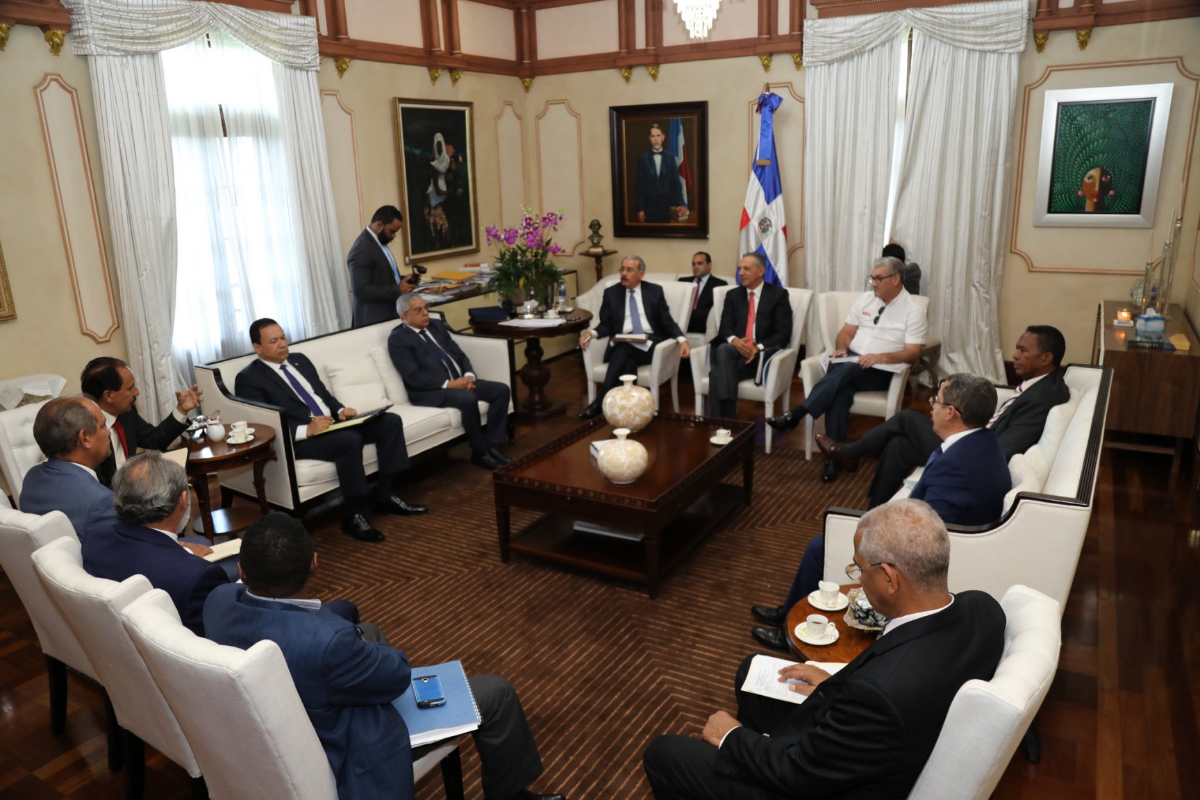 REPÚBLICA DOMINICANA: Presidente Danilo Medina da seguimiento a obras San Juan de la Maguana y La Vega