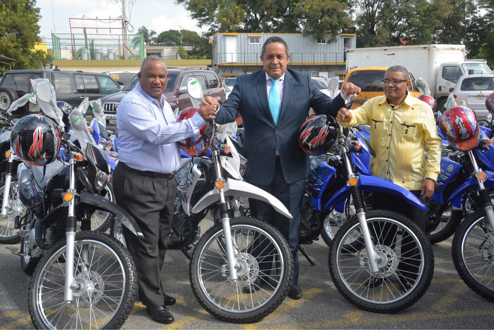 REPÚBLICA DOMINICANA: IAD entrega 25 motocicletas para agilizar trabajos en proyectos agrarios