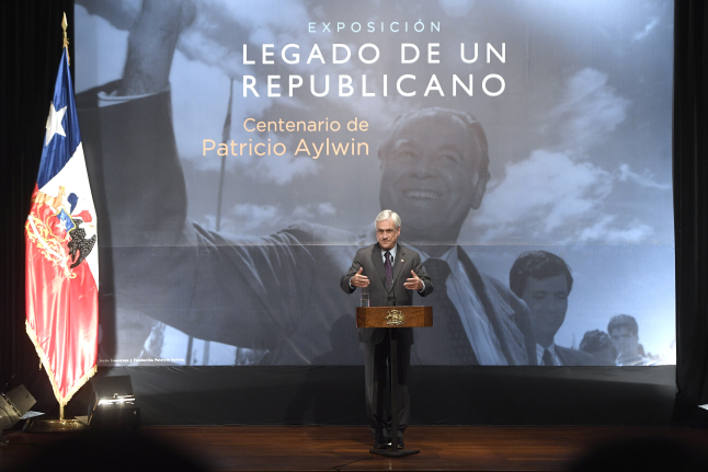 Presidente Piñera celebra el legado de Patricio Aylwin en su centenario: Hoy nos llamaría a ennoblecer la política, a buscar los caminos del diálogo y los acuerdos, a cultivar la amistad cívica