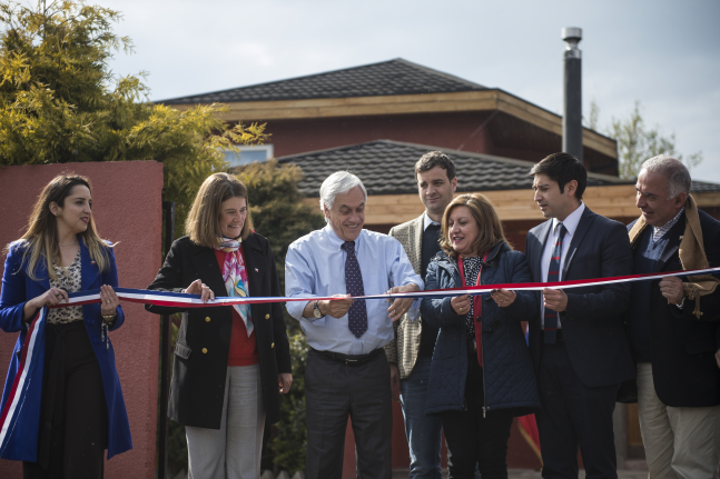 Presidente Piñera inaugura en Coyhaique el primer Centro de Residencia de Vida Familiar del país: es una casa donde van a vivir niños a quienes queremos reproducirles un ambiente de familia