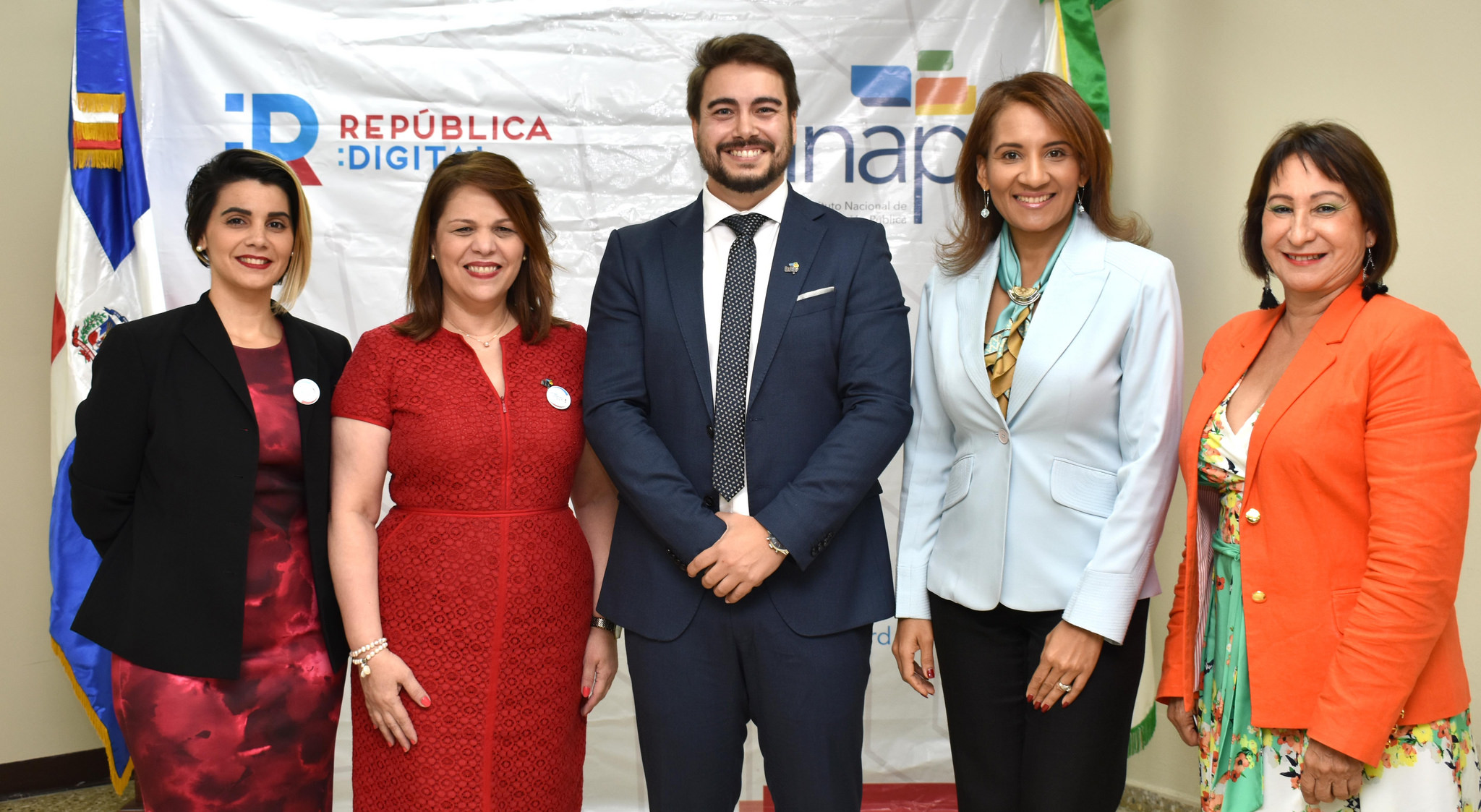 REPÚBLICA DOMINICANA: INAP dispone oferta de cursos en línea masivos y abiertos (Mooc); es parte del Programa Servidor Público Digital de República Digital
