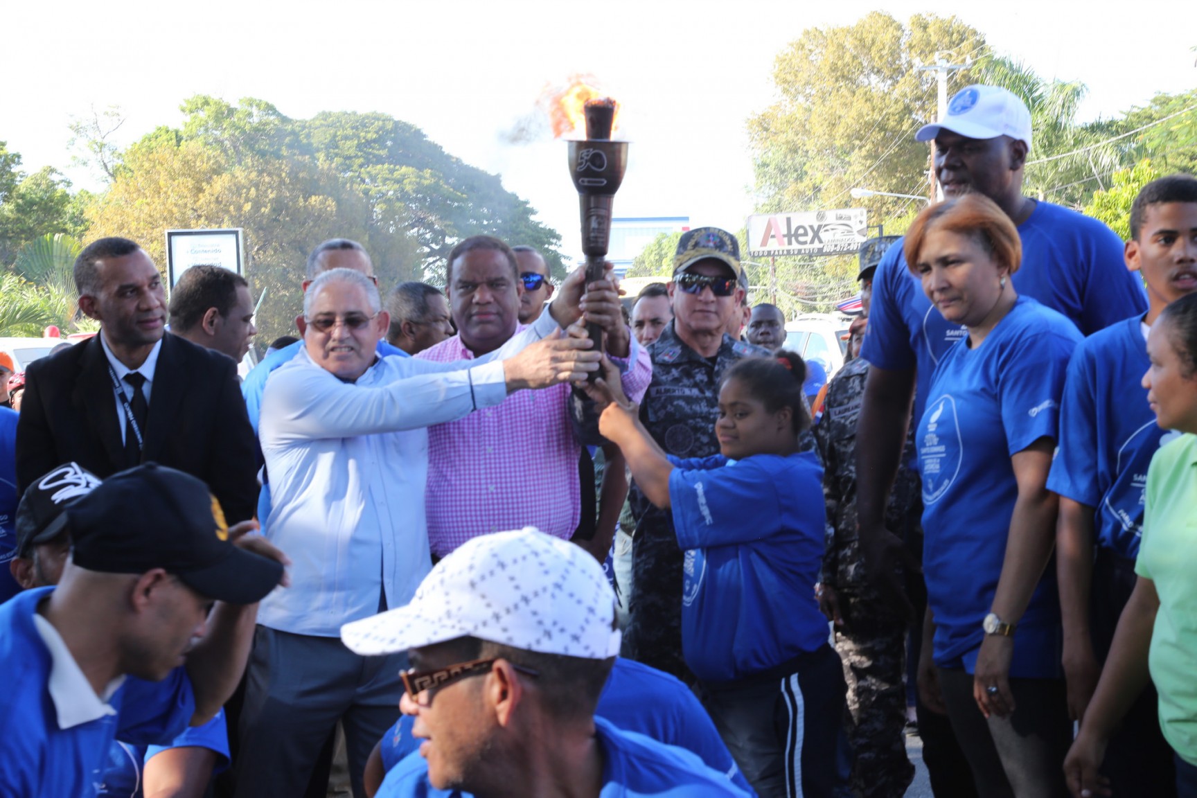 REPÚBLICA DOMINICANA: Ministro de Deportes encabeza recorrido de la antorcha de Olimpiadas Especiales en Mao