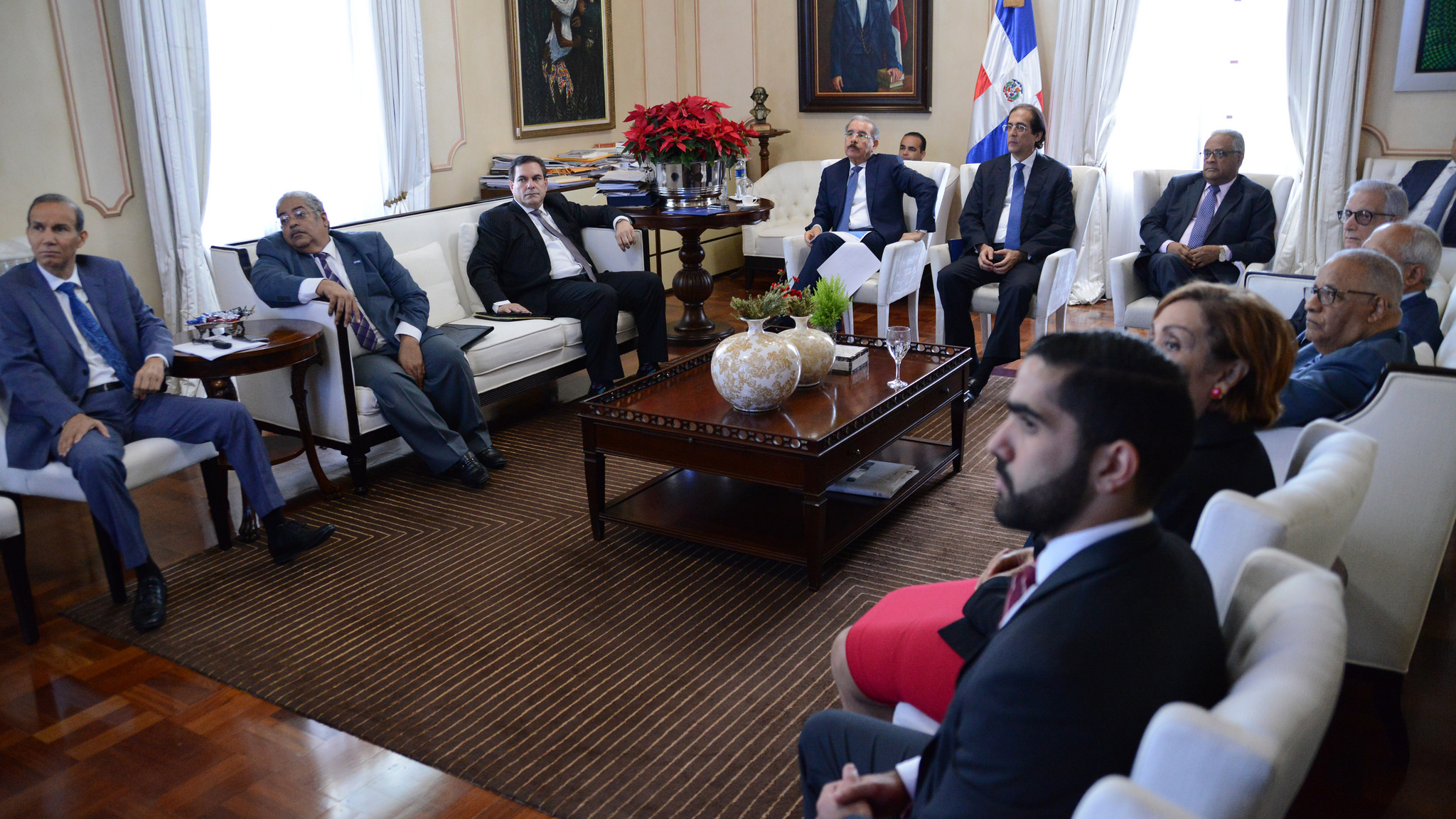 REPÚBLICA DOMINICANA: Presidente Danilo Medina se reúne con funcionarios del Sistema de Seguridad Social para evaluar avances