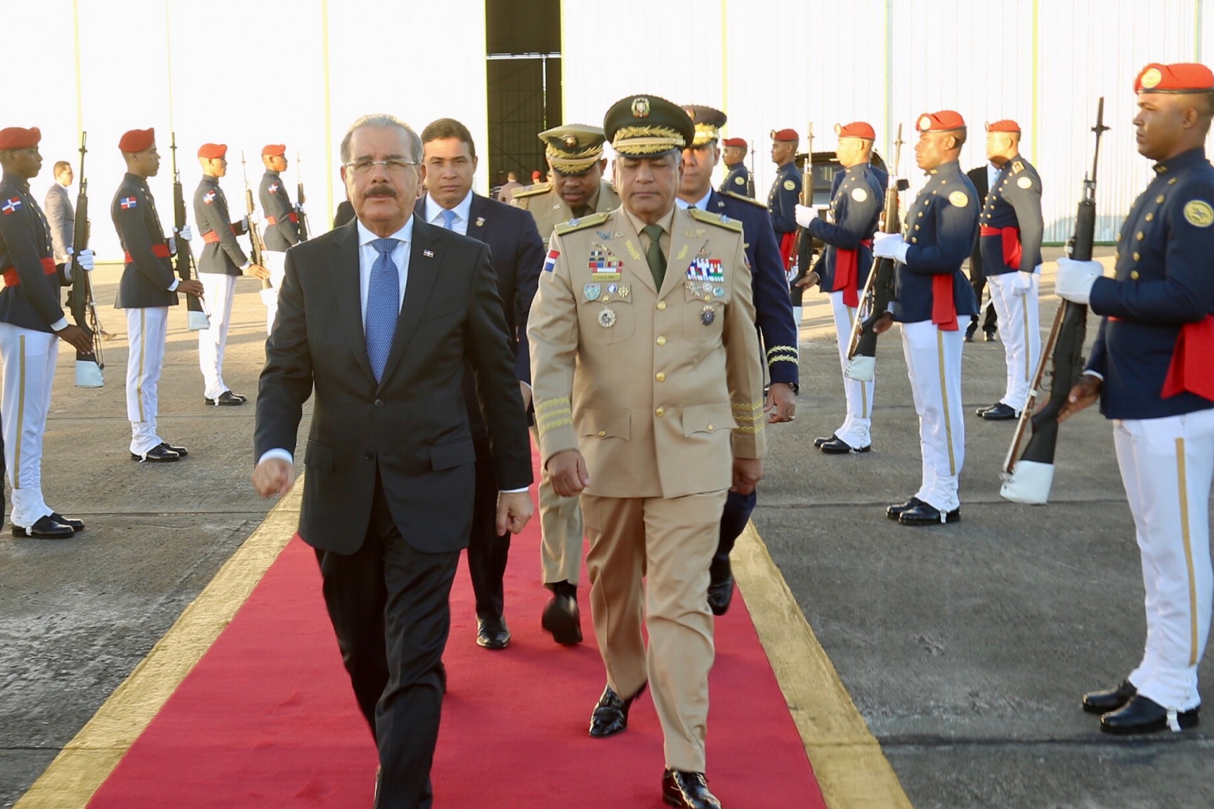 REPÚBLICA DOMINICANA: Presidente Danilo Medina sale a México; participará en toma de posesión de Andrés Manuel López Obrador