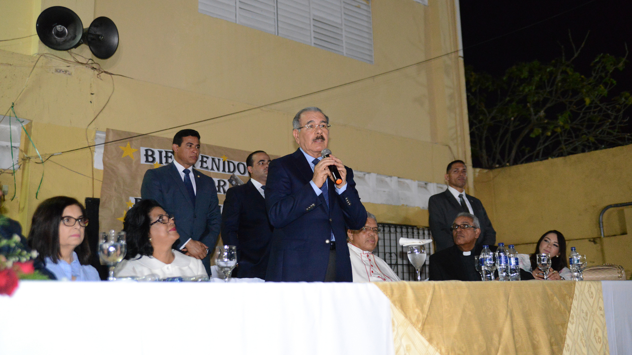 REPÚBLICA DOMINICANA: Los Guaricano: Danilo Medina da seguimiento a proyecto microempresarios apoyado a través de Fundación Reservas del País y Banca Solidaria
