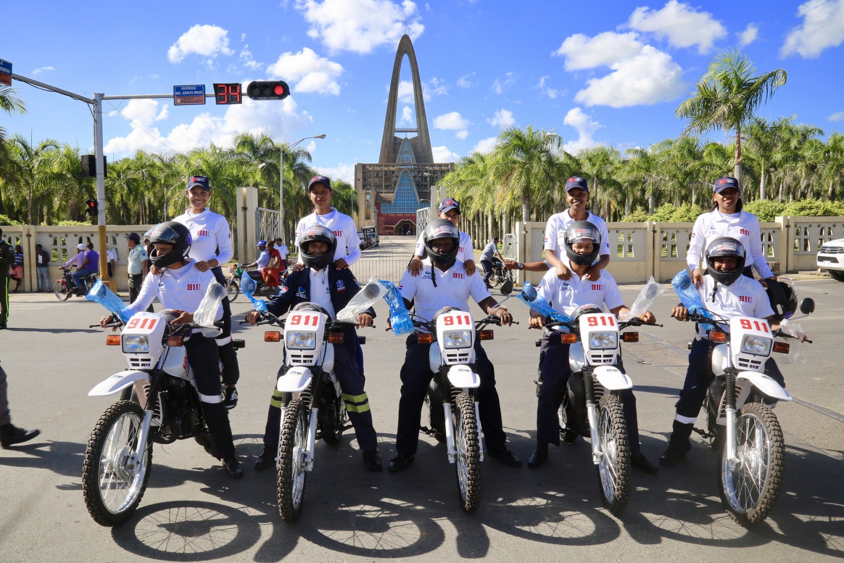REPÚBLICA DOMINICANA: Presidente Danilo Medina deja en funcionamiento servicio 911 en Higüey