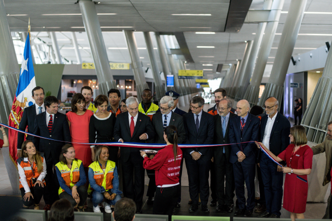 Presidente Piñera inaugura ampliación del aeropuerto de Santiago: Es un paso más de este Chile que ya se puso en marcha
