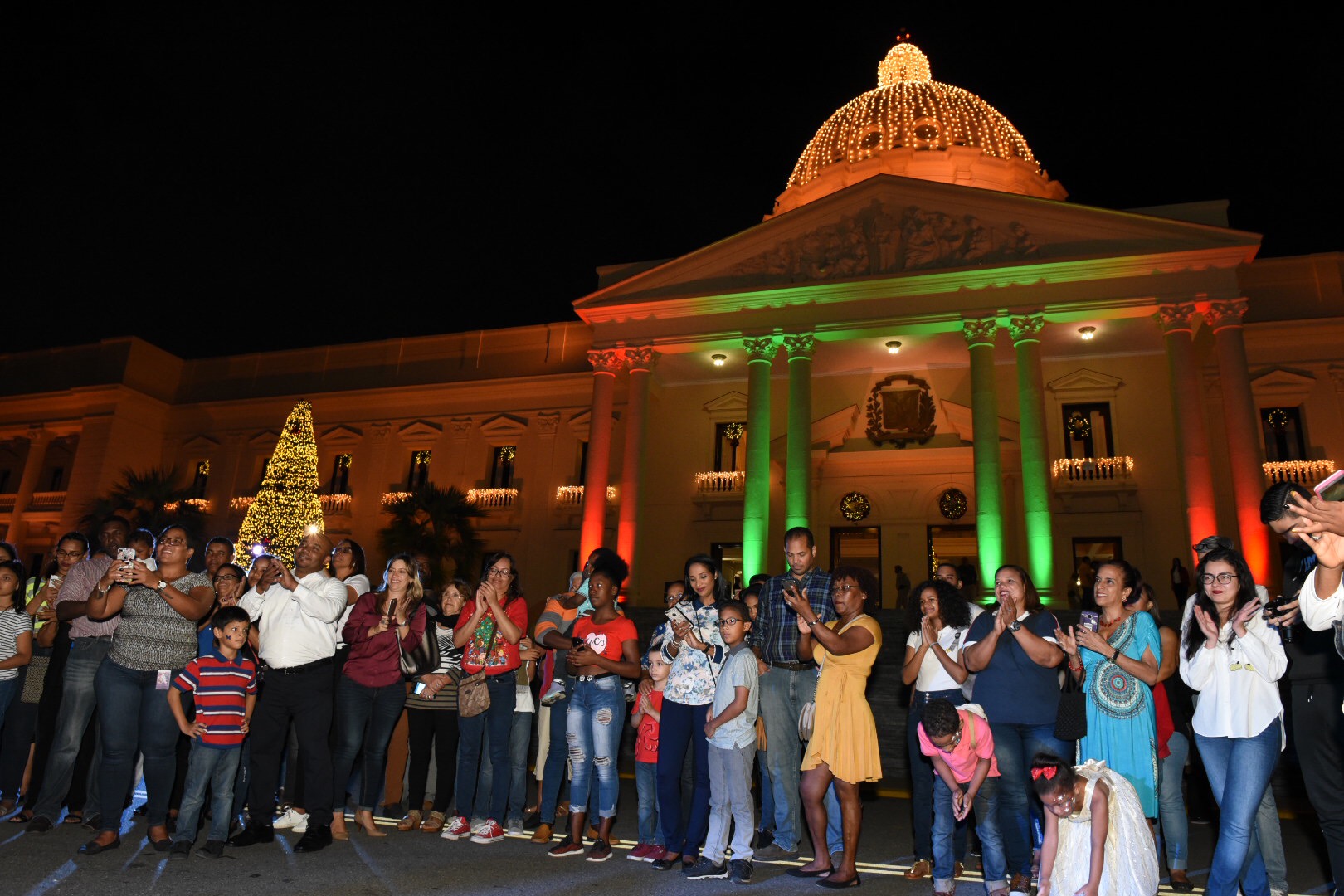 REPÚBLICA DOMINICANA: Más de 24 mil ciudadanos y ciudadanas visitaron el Palacio Nacional, durante festividades navideñas