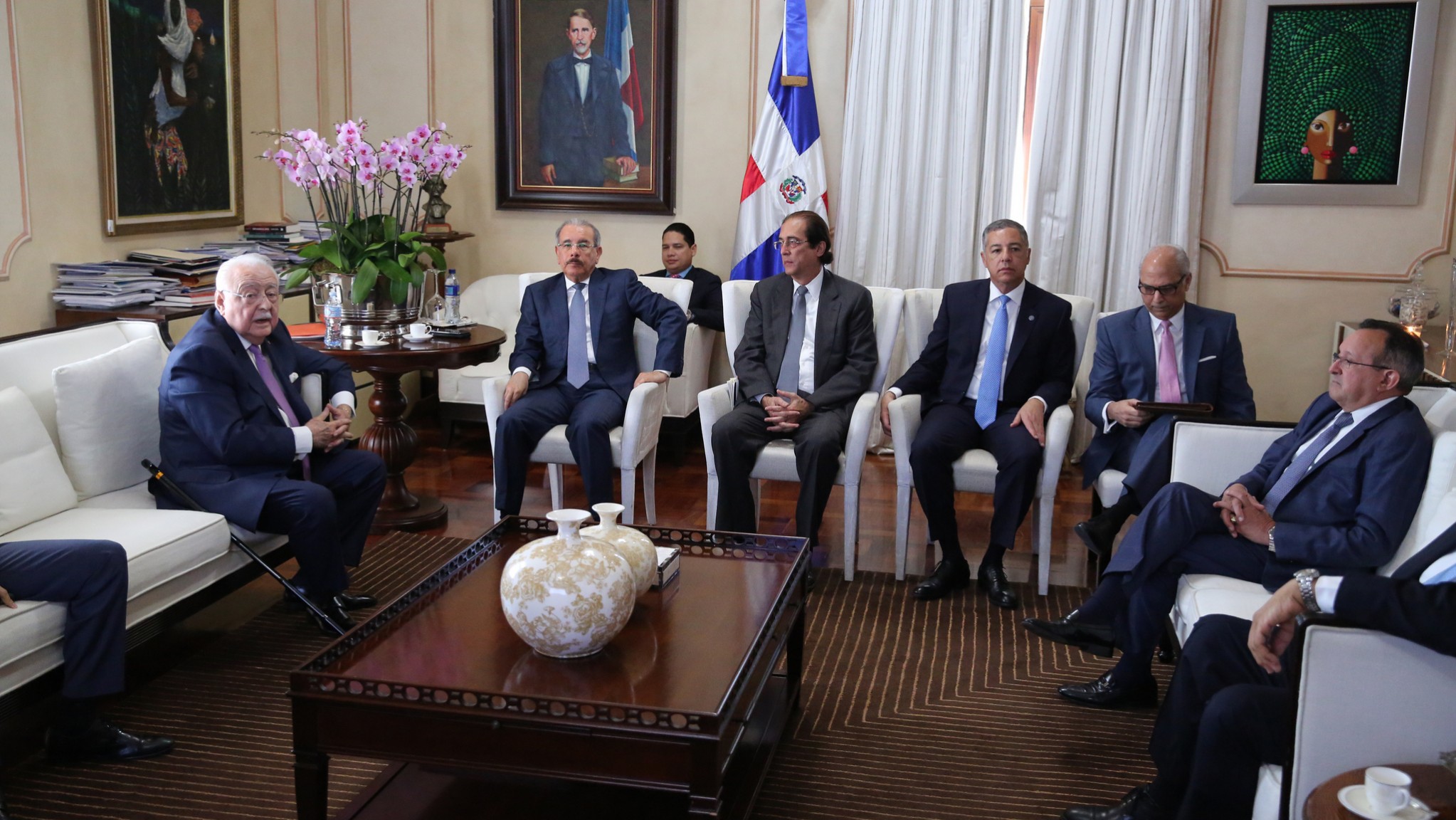 REPÚBLICA DOMINICANA: Presidente Danilo Medina encabeza reunión sobre actualización Ley Minera