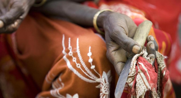 No es suficiente reducir la mutilación genital femenina, hay que erradicarla