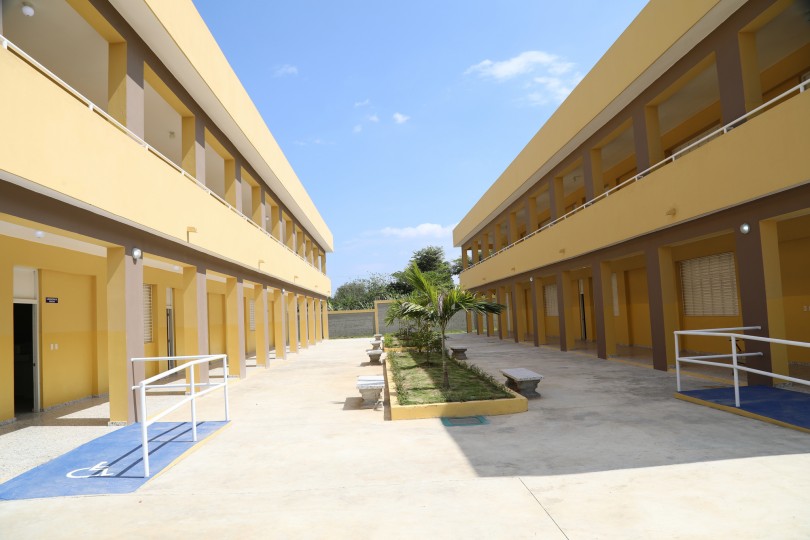 La Vega: Danilo Medina entrega centros educativos y escuela vocacional