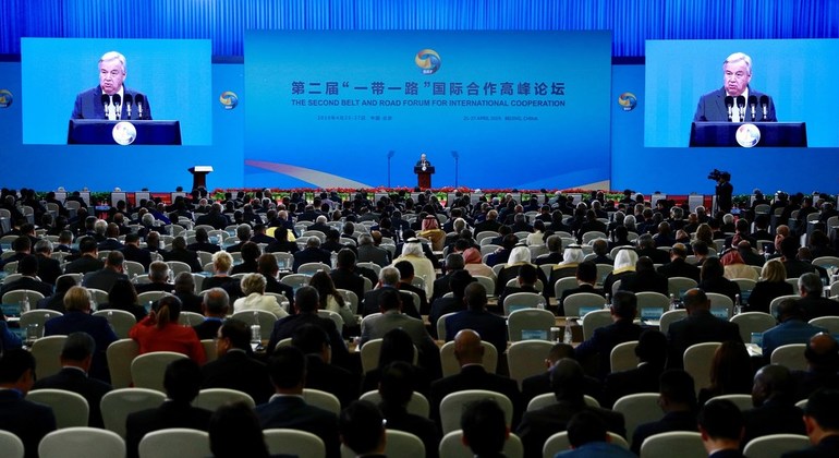 Guterres llama en China a movilizar recursos a favor del desarrollo sostenible