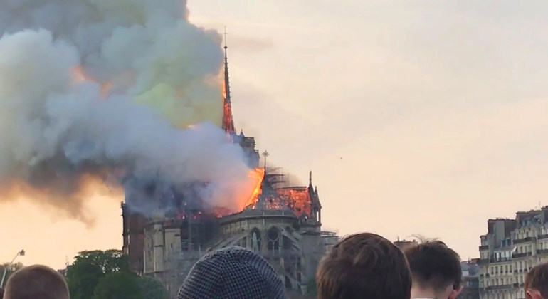 Guterres, “horrorizado” ante el incendio en la catedral de Notre Dame en París