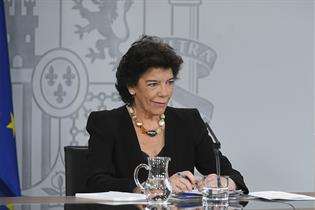 La portavoz del Gobierno en funciones, Isabel Celaá, durante la rueda de prensa posterior al Consejo de Ministros