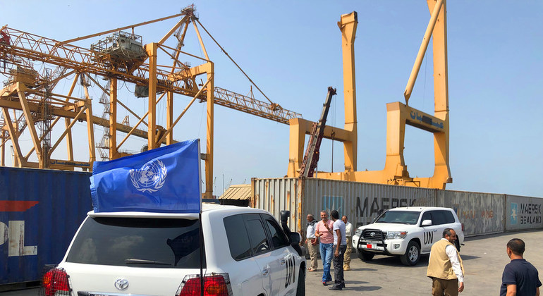 Yemen: Comienza con éxito la retirada de los rebeldes hutíes del puerto de Hodeida