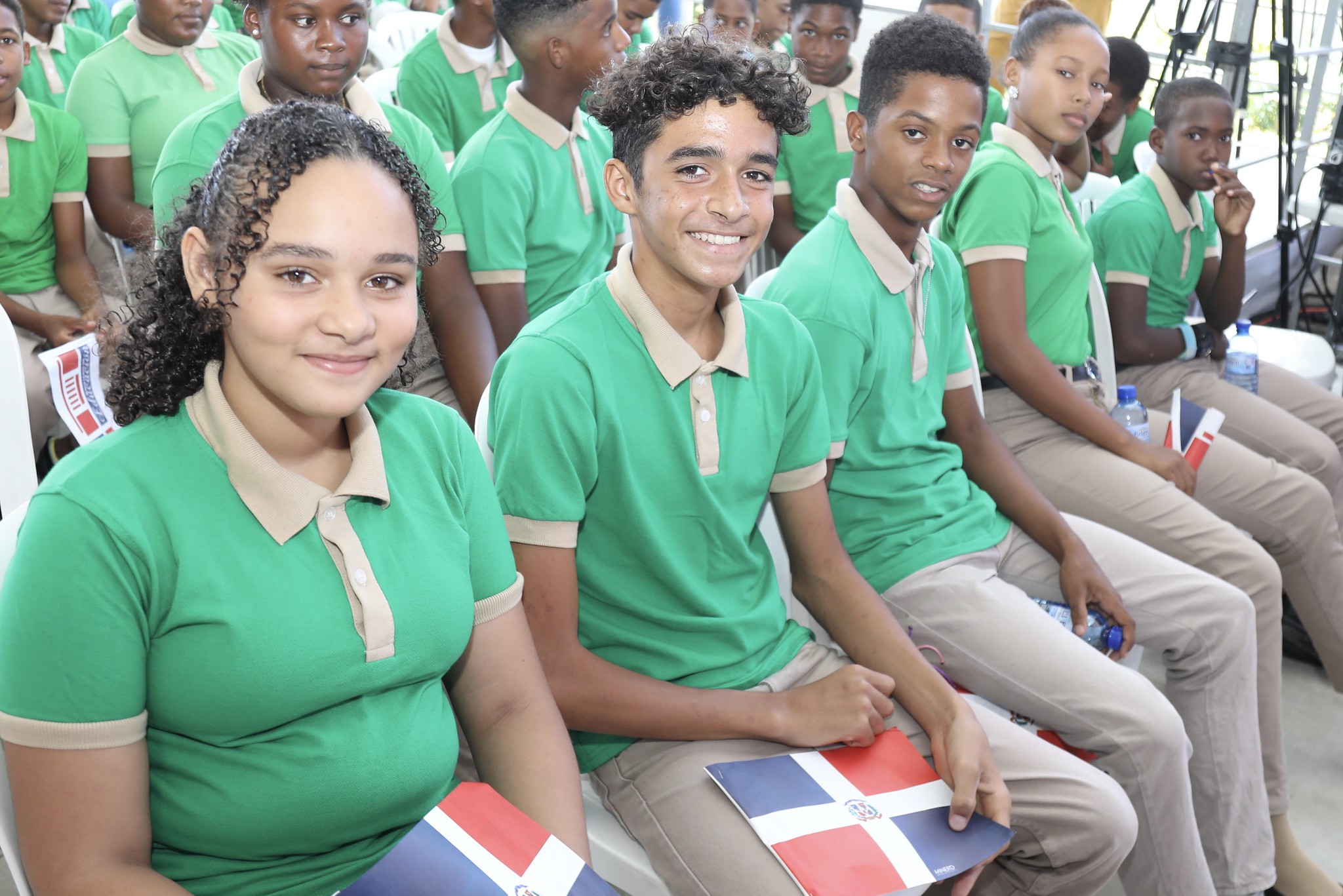 REPÚBLICA DOMINICANA: La Romana: presidente Danilo Medina entrega escuela y un politécnico en arte. 93% de estudiantes está en Jornada Escolar Extendida