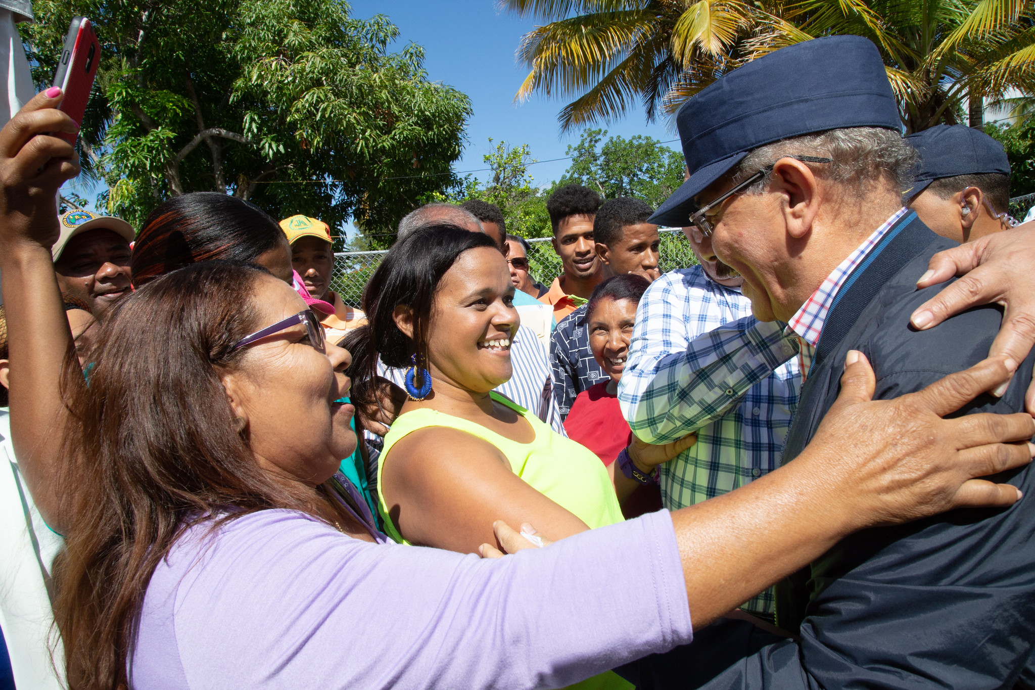 REPÚBLICA DOMINICANA: Visita Sorpresa de Danilo a San Juan y Azua integra a productores en proyectos agroforestales y convertirá a parceleros en agroempresarios