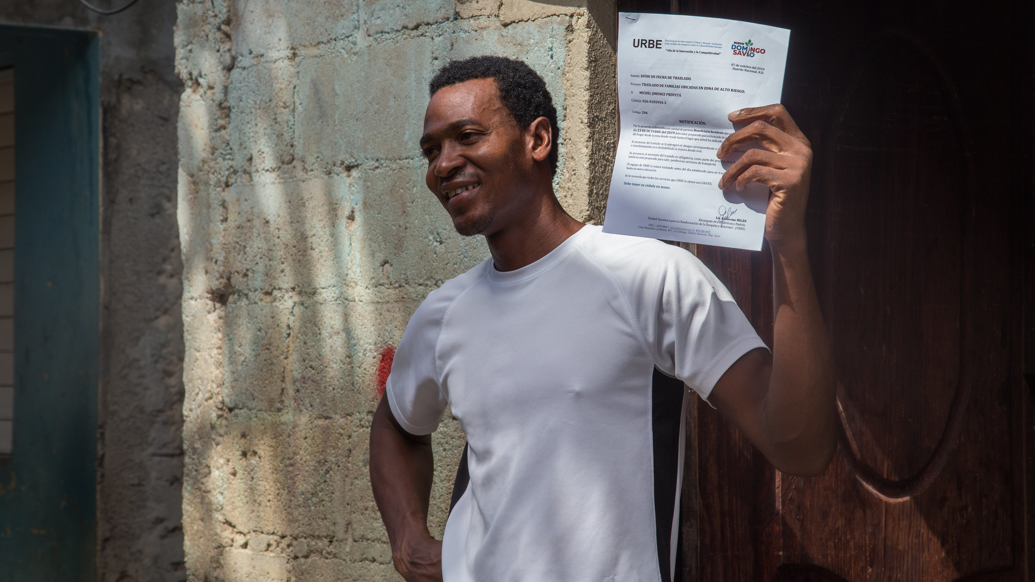 REPÚBLICA DOMINICANA: Nuevo Domingo Savio: URBE continúa notificación a familias sobre traslado de zona alto riesgo ribera río Ozama y apoyo en mudanza